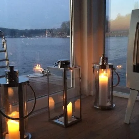 Botel Hausboot Grunewald Berlin